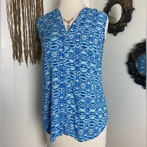 Sleeveless summer top by Indigo blue white hi low button up tribal print S
